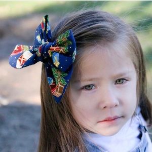 Hand made set of 3 hair bows.